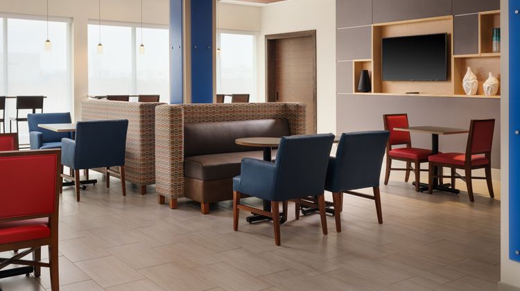 Holiday Inn Express & Suites Lockport Restaurant