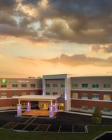 Holiday Inn Express & Suites Lockport