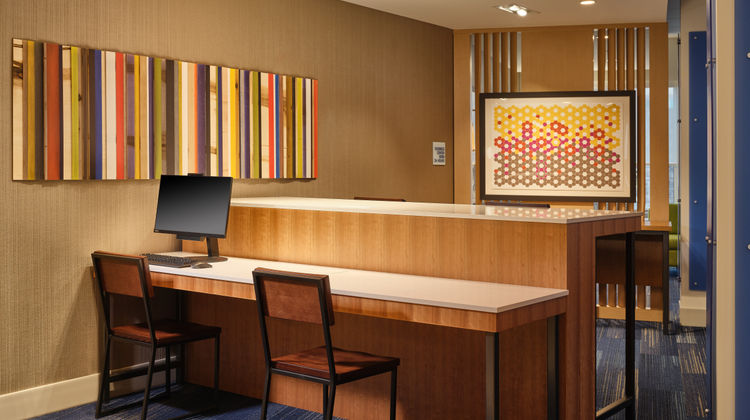 Holiday Inn Express & Suites Lockport Other