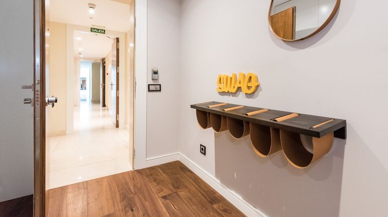 <b>Gran View Apartments Lobby</b>. Images powered by <a href="https://www.leonardoworldwide.com/" title="Leonardo Worldwide" target="_blank">Leonardo</a>.