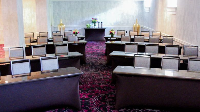 <b>Churchill Hotel near Embassy Row Meeting</b>. Images powered by <a href="https://www.leonardoworldwide.com/" title="Leonardo Worldwide" target="_blank">Leonardo</a>.