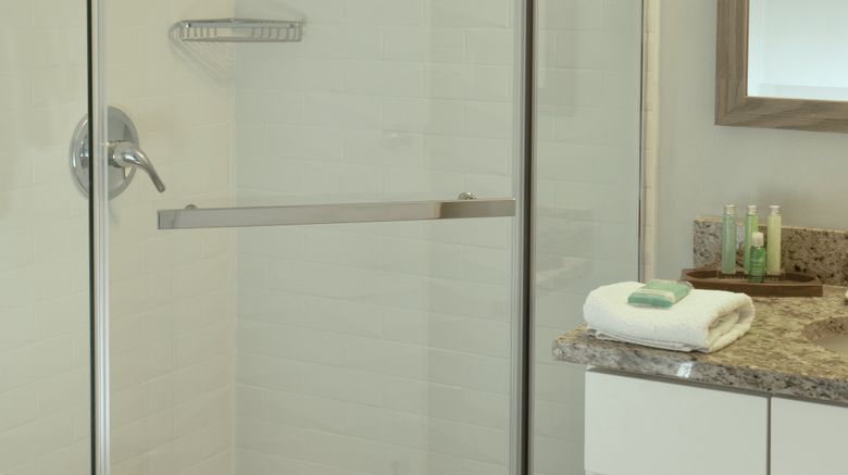 <b>Paniolo Greens Resort Room</b>. Images powered by <a href="https://www.leonardoworldwide.com/" title="Leonardo Worldwide" target="_blank">Leonardo</a>.