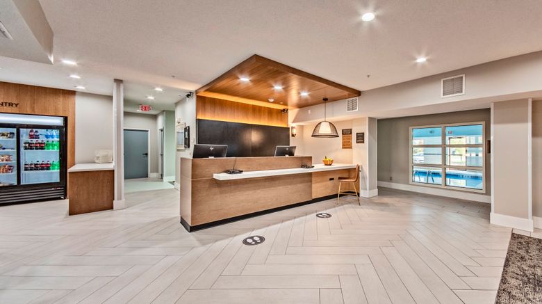 <b>Staybridge Suites Cedar Rapids North Lobby</b>. Images powered by <a href="https://www.leonardoworldwide.com/" title="Leonardo Worldwide" target="_blank">Leonardo</a>.