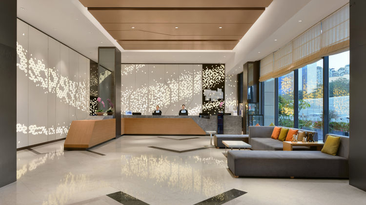 Holiday Inn Express Chengdu Huanhuaxi Lobby
