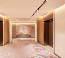 Holiday Inn Shanghai Nanjing Road Lobby
