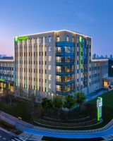 Holiday Inn Dishui Lake