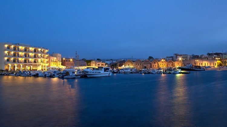 Hotel Porto Veneziano Exterior