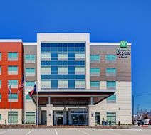 Holiday Inn Express & Stes Memorial City Exterior