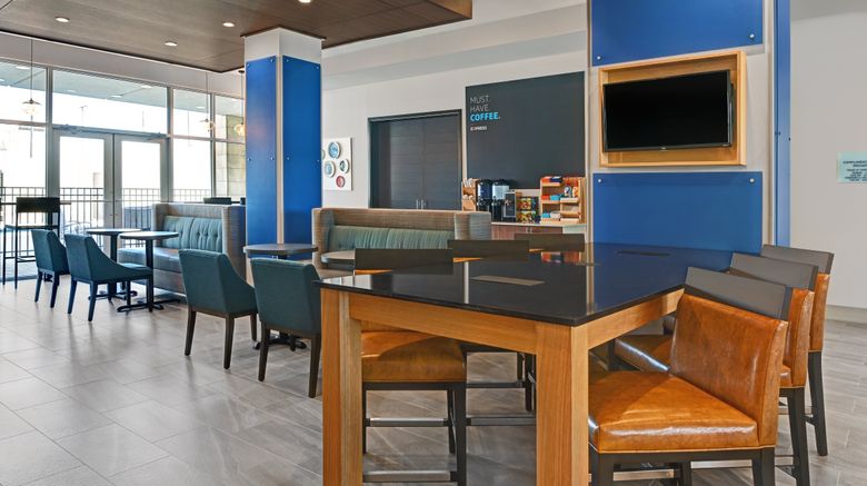 <b>Holiday Inn Express & Stes Memorial City Lobby</b>. Images powered by <a href="https://www.leonardoworldwide.com/" title="Leonardo Worldwide" target="_blank">Leonardo</a>.