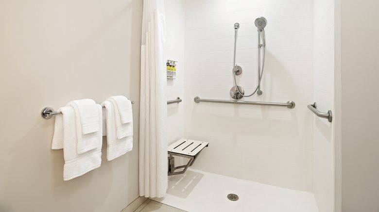 <b>Holiday Inn Express Hotel & Suites Room</b>. Images powered by <a href="https://www.leonardoworldwide.com/" title="Leonardo Worldwide" target="_blank">Leonardo</a>.