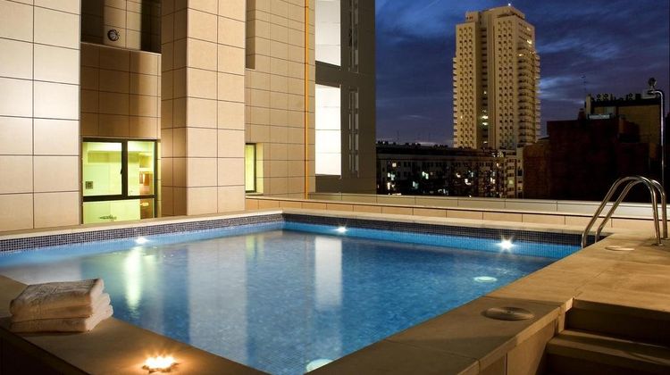 Hotel Valencia Center Pool