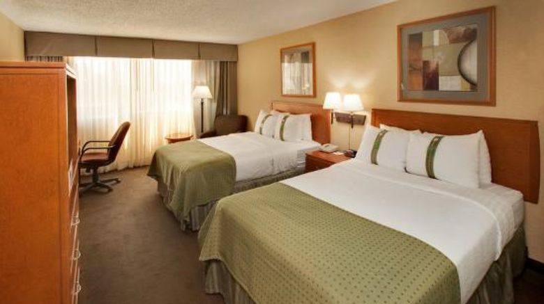 <b>Holiday Inn Des Moines-Downtown Room</b>. Images powered by <a href="https://www.leonardoworldwide.com/" title="Leonardo Worldwide" target="_blank">Leonardo</a>.