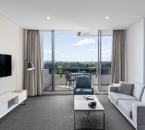 Meriton Suites Waterloo Room