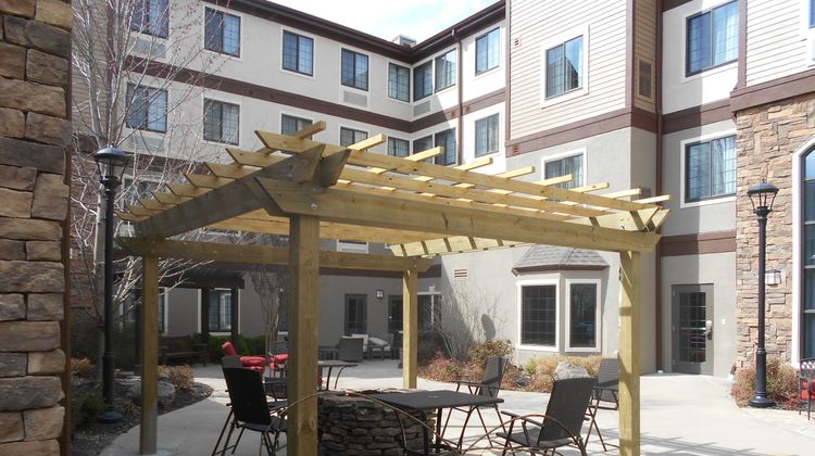 Staybridge Suites Lobby