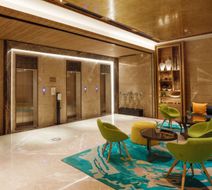 Holiday Inn Gurugram Sector 90 Lobby