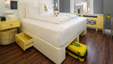 Staypineapple Boston Room