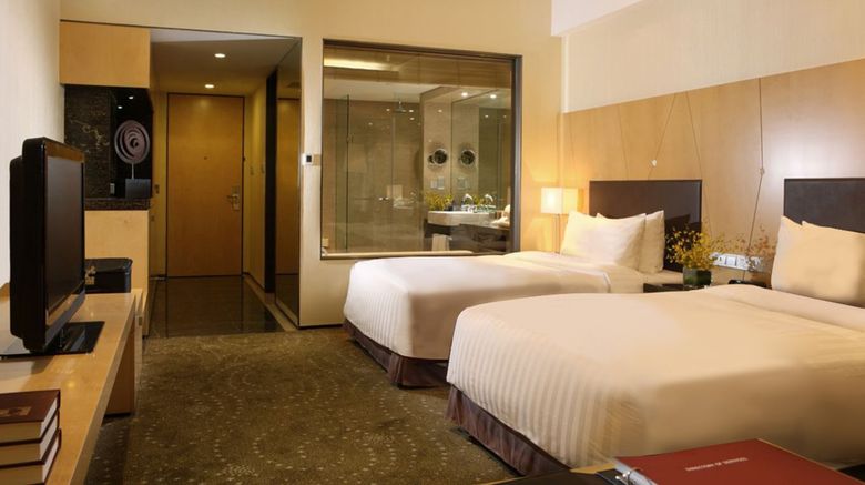 <b>Crowne Plaza Hotel Tianjin Binhai Room</b>. Images powered by <a href="https://www.leonardoworldwide.com/" title="Leonardo Worldwide" target="_blank">Leonardo</a>.