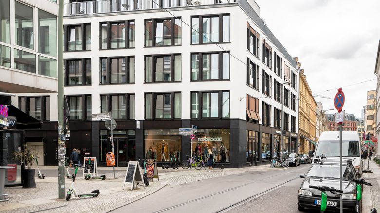 Frederics Berlin City Hackescher Exterior. Images powered by <a href="https://www.leonardoworldwide.com" target="_blank" rel="noopener">Leonardo</a>.
