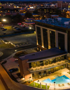 Hotel Indigo Columbus at Riverfront Pl