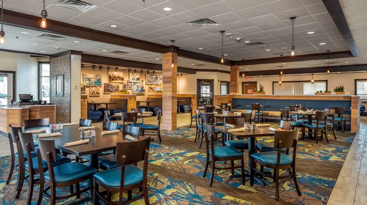 Holiday Inn Hotel & Conference Ctr Restaurant