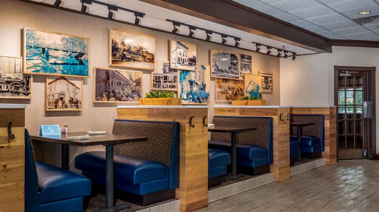 <b>Holiday Inn Hotel & Conference Ctr Restaurant</b>. Images powered by <a href="https://www.leonardoworldwide.com/" title="Leonardo Worldwide" target="_blank">Leonardo</a>.