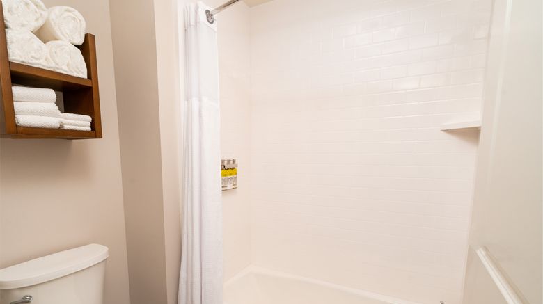 <b>Staybridge Suites Nashville Franklin Room</b>. Images powered by <a href="https://www.leonardoworldwide.com/" title="Leonardo Worldwide" target="_blank">Leonardo</a>.