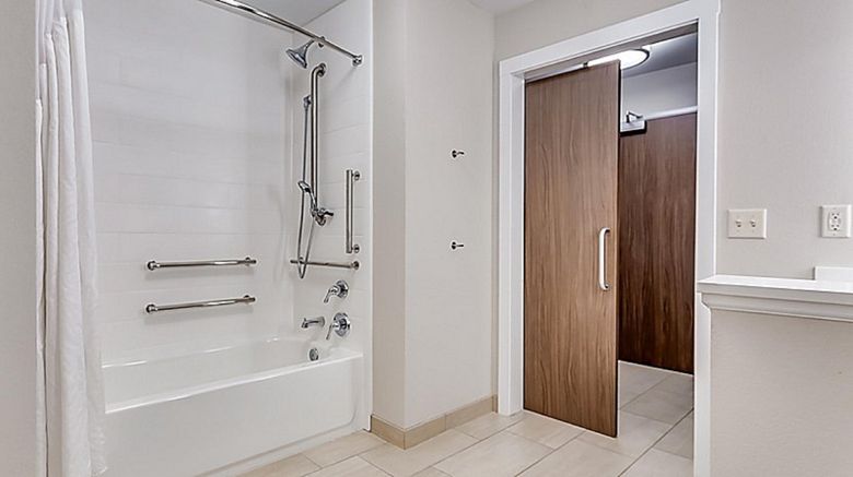 <b>Holiday Inn Express & Suites Brighton Room</b>. Images powered by <a href="https://www.leonardoworldwide.com/" title="Leonardo Worldwide" target="_blank">Leonardo</a>.