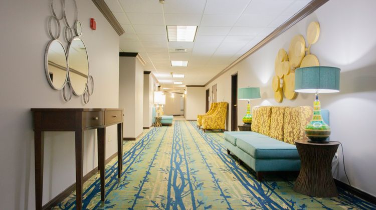 Holiday Inn Express Hotel & Suites Meeting