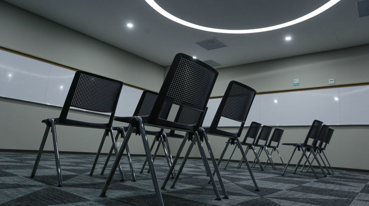 Glow Point Hotel Meeting