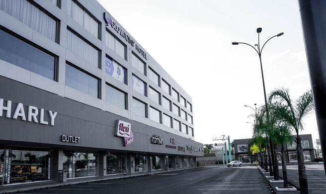 Glow Point Hotel Exterior