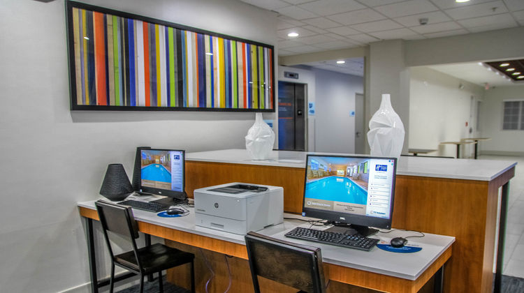 Holiday Inn Express Hotel & Suites Other
