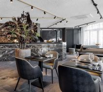 Le Petit Marin Lobby