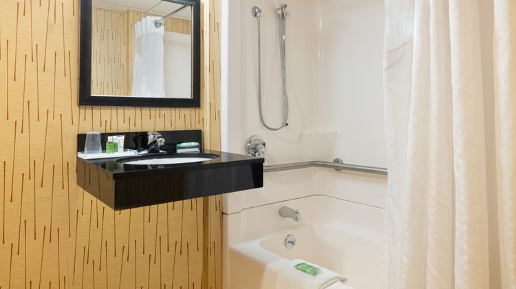 Holiday Inn Norwich Room