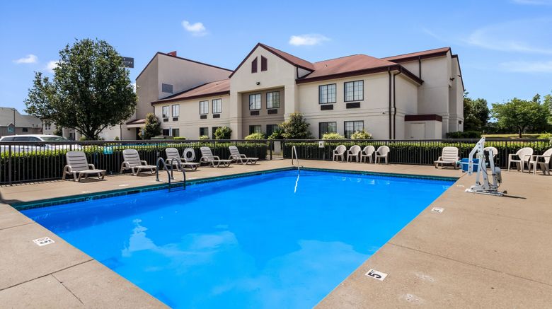 <b>Red Roof Inn Murfreesboro Pool</b>. Images powered by <a href="https://www.leonardoworldwide.com/" title="Leonardo Worldwide" target="_blank">Leonardo</a>.