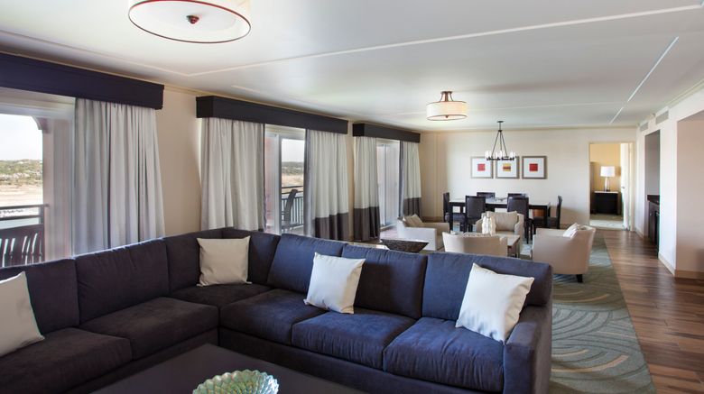 <b>Lakeway Resort and Spa Suite</b>. Images powered by <a href="https://www.leonardoworldwide.com/" title="Leonardo Worldwide" target="_blank">Leonardo</a>.