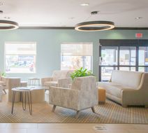 Holiday Inn Express Hotel & Suites Lobby