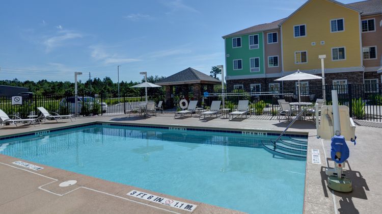 Staybridge Suites Lakeland West Pool