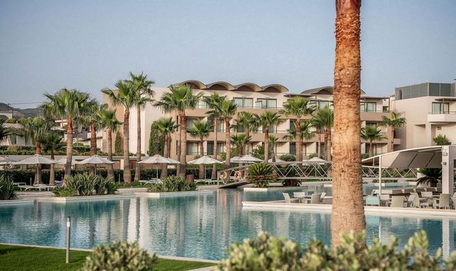 Avra Imperial Beach Resort & Spa Exterior