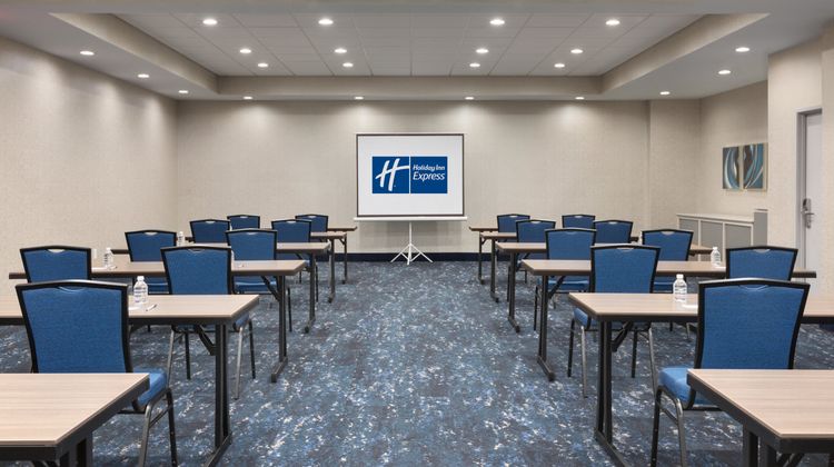Holiday Inn Quantico Center Meeting