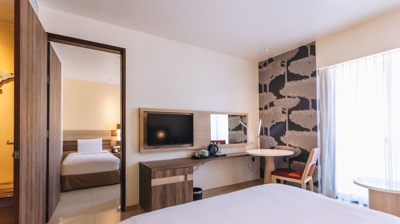 <b>Holiday Inn Express Phuket Patong Beach Suite</b>. Images powered by <a href="https://www.leonardoworldwide.com/" title="Leonardo Worldwide" target="_blank">Leonardo</a>.