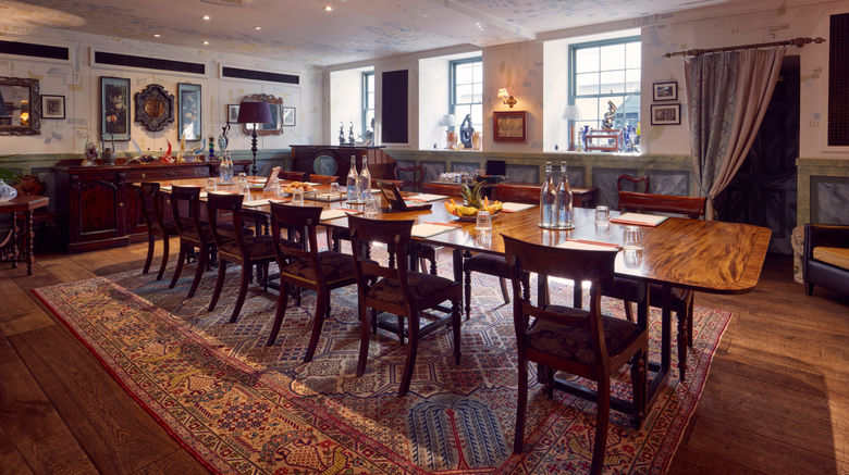 <b>The Zetter Townhouse Clerkenwell Meeting</b>. Images powered by <a href="https://leonardo.com/" title="Leonardo Worldwide" target="_blank">Leonardo</a>.