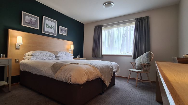<b>Boat and Horses Inn Room</b>. Images powered by <a href="https://www.leonardoworldwide.com/" title="Leonardo Worldwide" target="_blank">Leonardo</a>.