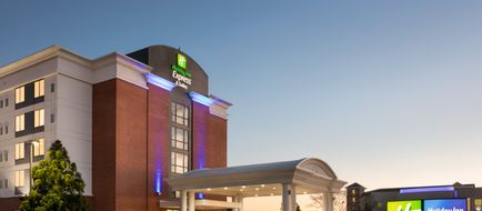 Holiday Inn Express/Suites Norfolk Arpt Exterior
