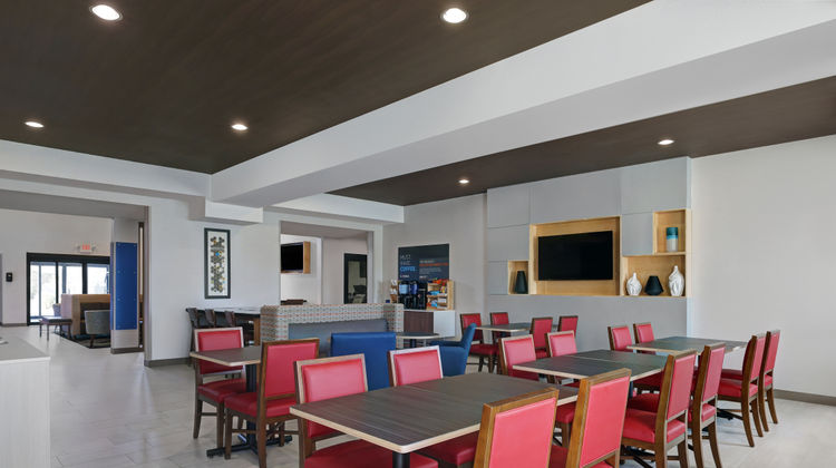 Holiday Inn Express Hotel & Suites Restaurant