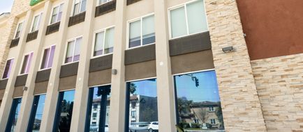 Holiday Inn Express Anaheim West Exterior