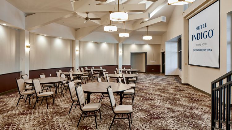 Hotel Indigo Cleveland Downtown Meeting