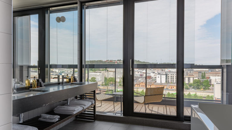 <b>Solo Sokos Hotel Paviljonki Room</b>. Images powered by <a href="https://www.leonardoworldwide.com/" title="Leonardo Worldwide" target="_blank">Leonardo</a>.