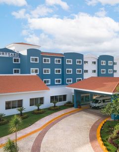 Courtyard by Marriott Cancun Airport