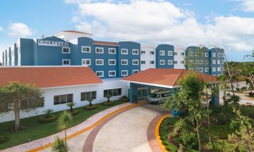 Courtyard by Marriott Cancun Airport