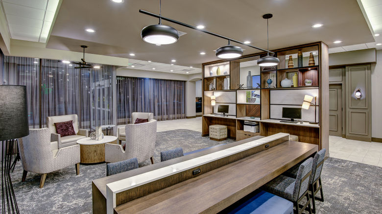 <b>Holiday Inn East Windsor Lobby</b>. Images powered by <a href="https://www.leonardoworldwide.com/" title="Leonardo Worldwide" target="_blank">Leonardo</a>.